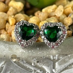 Sterling silver lab created Emerald n white topaz heart stud earrings